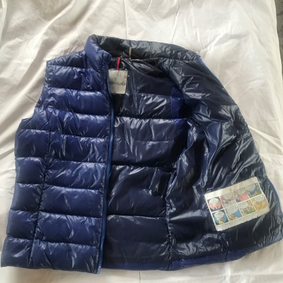 Moncler Ladies down vest - Picture 3 of 5